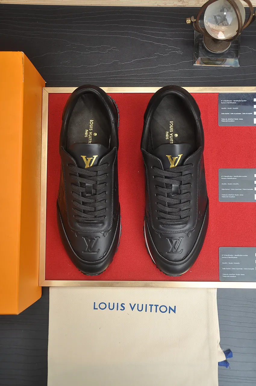Men's men's shoes 💰740💶[LOUIS VUITTON] (original order) new style 🍀LV Louis Vuitton * - top version of LV classic trendy shoes! Made of imported original cowhide, water-dyed cowhide lining, and original wear-resistant rubber outsole! High quality products! Code number 38-45 (45 customized)